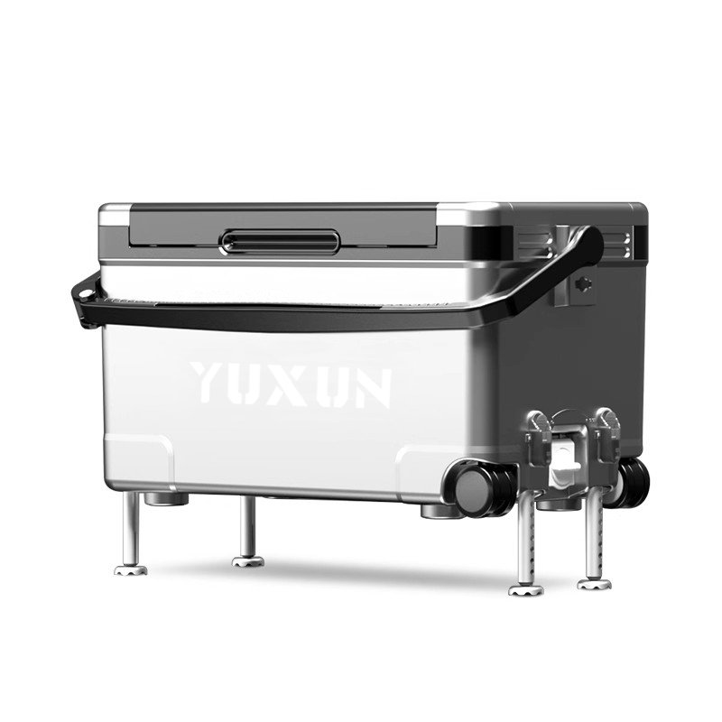 A full-size-of-a-kind, super-light, multi-purpose, high-priced, 42-litre case